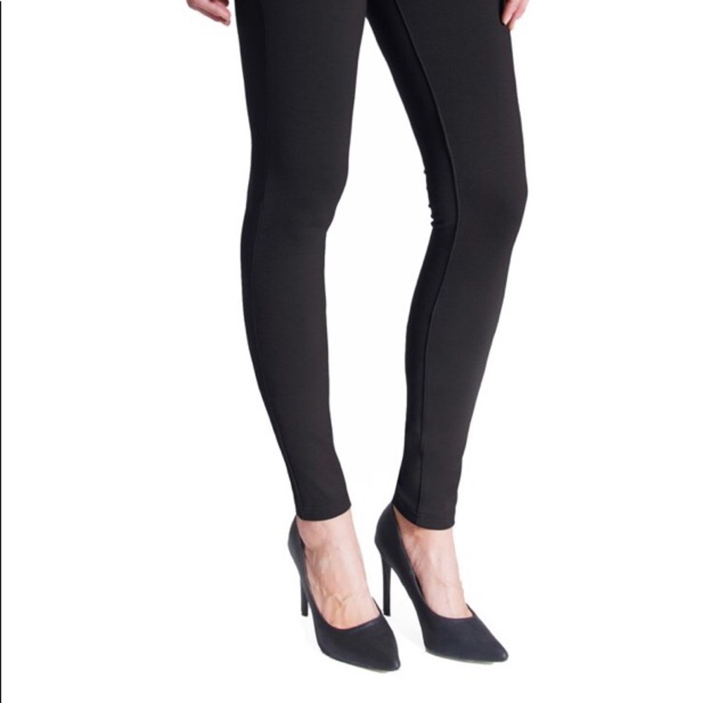 Liverpool Madonna legging